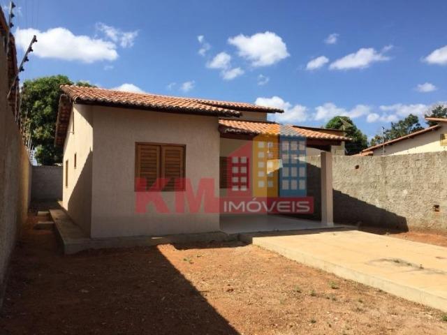 Aluga-se Casa Recém Construída no Três Vinténs - KM IMÓVEIS