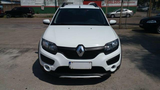 Sandero Stepway 1.6 2015 Branca - 04 Pneus Novos, Todas Revisões feitas na Concessionária - Foto 5