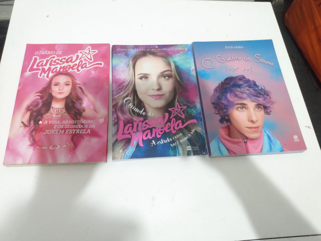 Lote 3 Livros dois Larissa Manoela e um Erick Mafra R$50 - Livros e  revistas - Barra da Tijuca, Rio de Janeiro 794327641