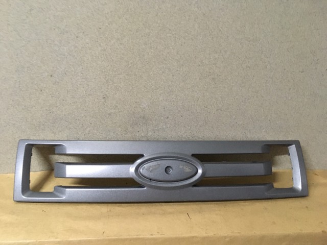 Grade frontal Ford Ecosport 