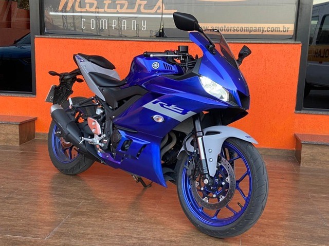 YAMAHA YZF R-3 321 2021 APENAS 1.900KM VAI VENDER HOJE!