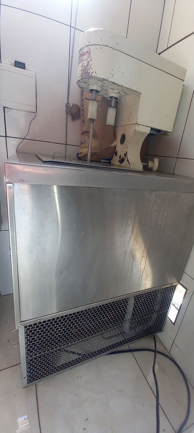 Máquina de sorvete  - Foto 2