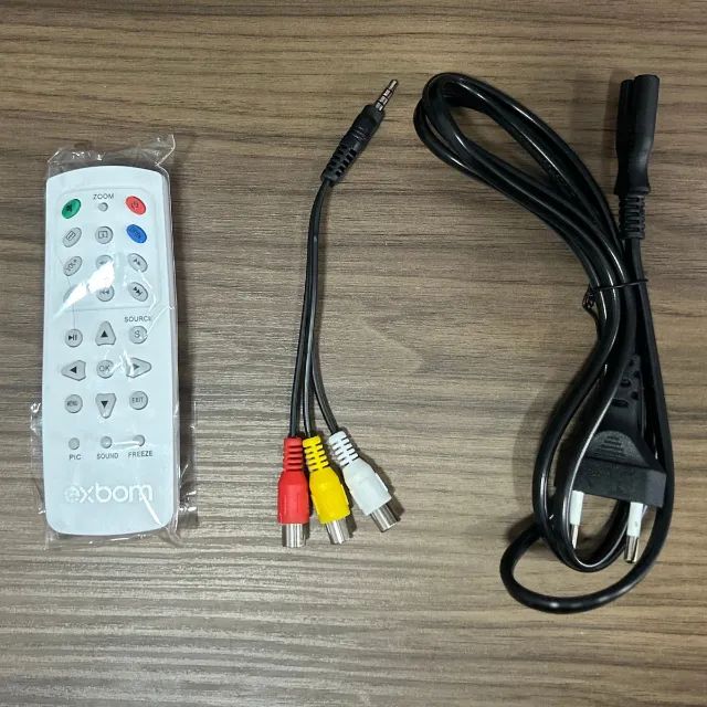 Projetor Exbom 1200 lumes Hdmi Projetar ate 120? Branco de Led  - Foto 5