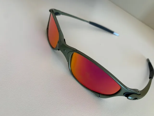 Oakley juliet vermelho  +6 anúncios na OLX Brasil