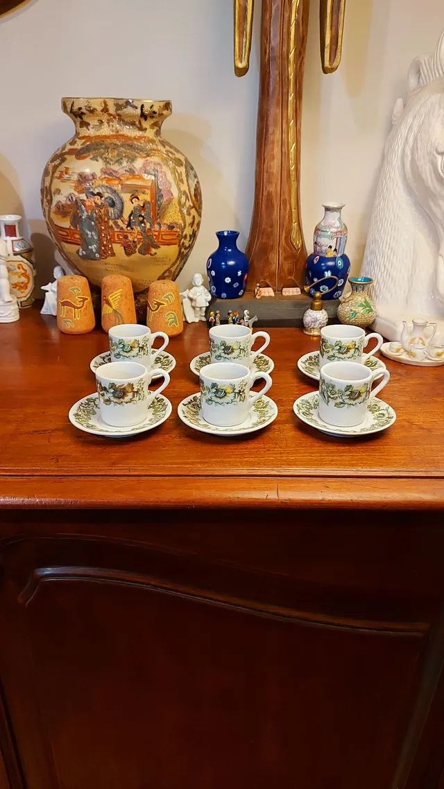 Conjunto de xicaras para café 