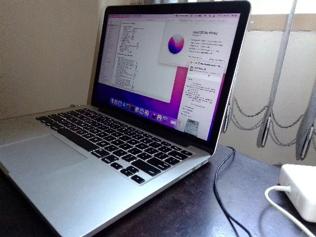 MacBook Pro (Retina,13 polegadas,2015), cpu i5 2.7 GHz, 8 Gb Ram, bateria nova - Foto 3