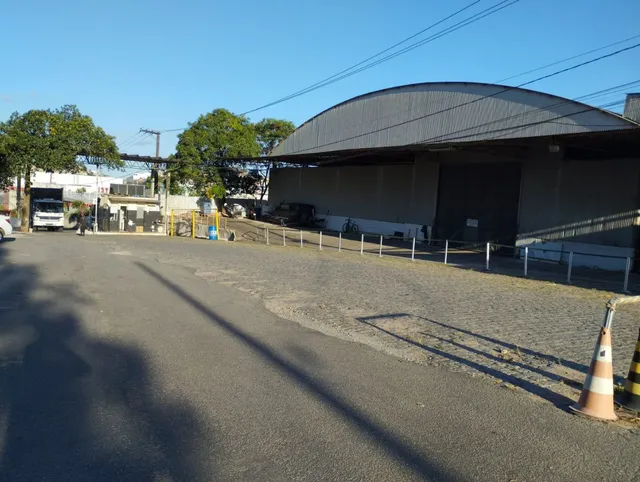 excelente galpão 2700m em Cariacica para alugar