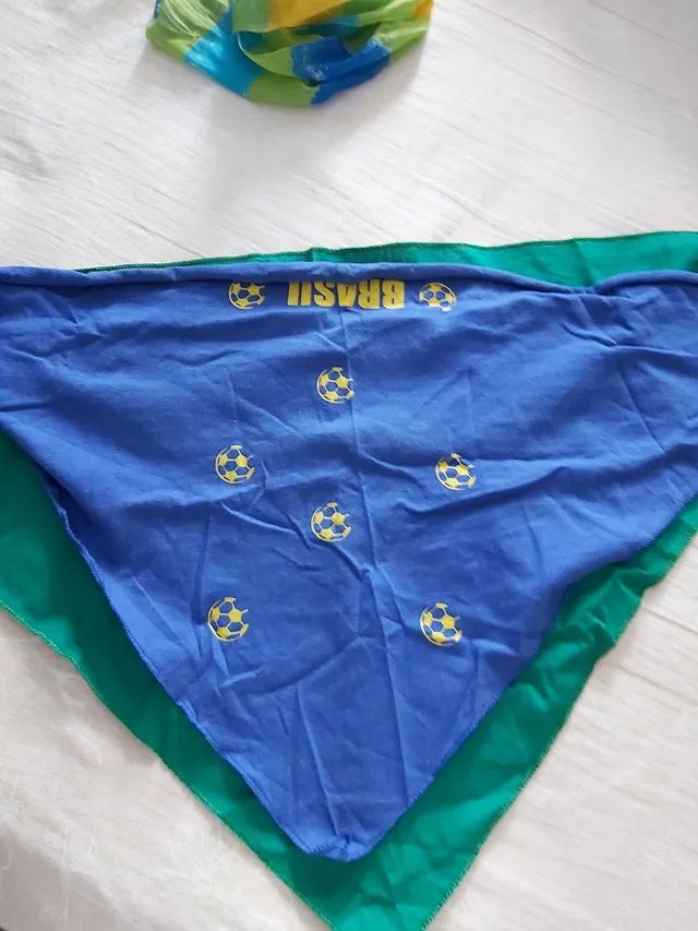 Três lenços com cores da bandeira - Foto 3