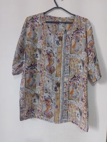 Blusa feminina - tamanho M