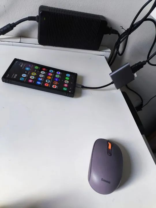 Adaptador HDMI para celular - Transformar em Desktop  - Foto 2