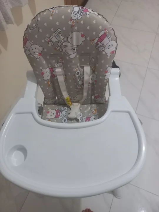Cadeirinha de alimentação galzerano 