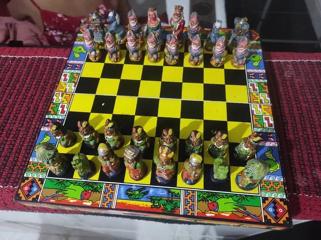 Xadrez artesanal peças em barro