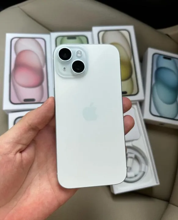 iPhone 15 / Azul / 128Gb - Lacrados/ Novos