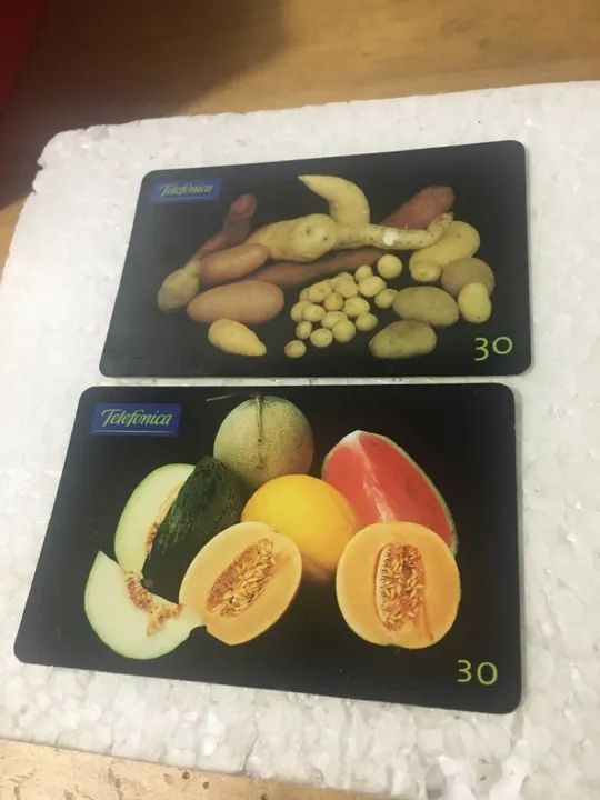 2 Cartões telefônica ( Alimentos e Frutas)