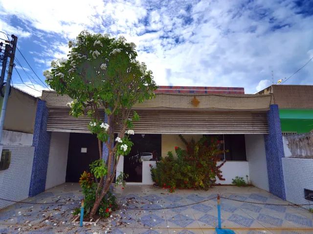 Casa Comercial com 5 salas e 266,50m² - São José, Aracaju