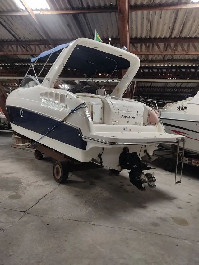 Singular 280 ano 2012 com Mercruiser 300 Hp - não Phantom 29 Triton 295 Focker 280
