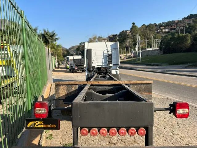 Volkswagen Constellation 24.250 cabinado teto alto  2009 chassis de 9 metros, 530.000km - Foto 9