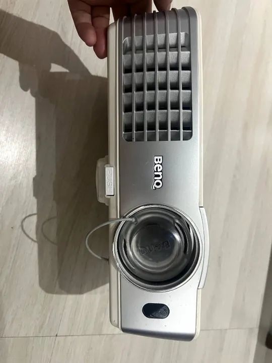 Projetor BenQ W1080ST 1080p DLP de projeção curta 