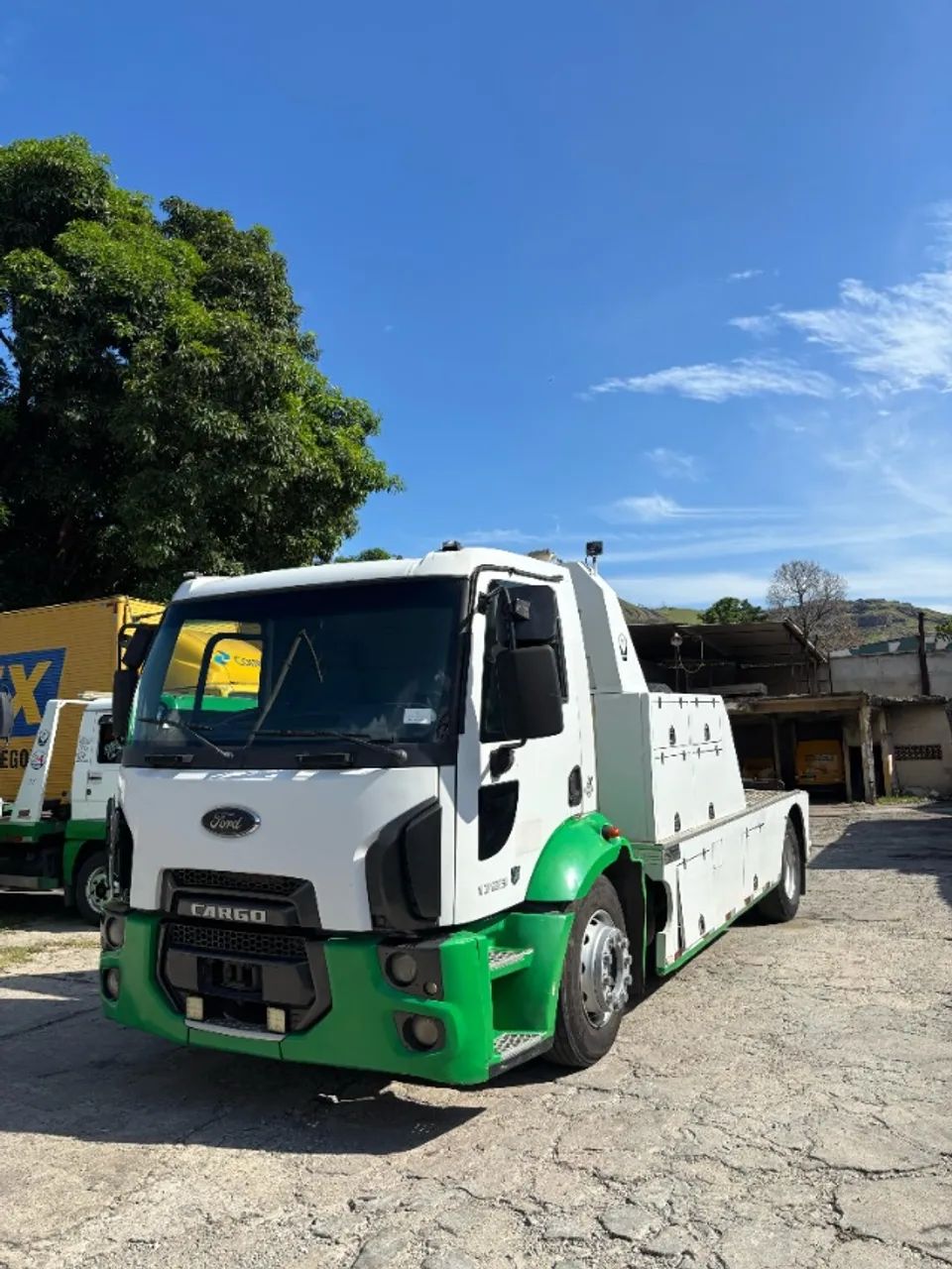 Ford Cargo 1723 2015 Chassi ou Guincho Reboque Lança Zero Grau. - Foto 2