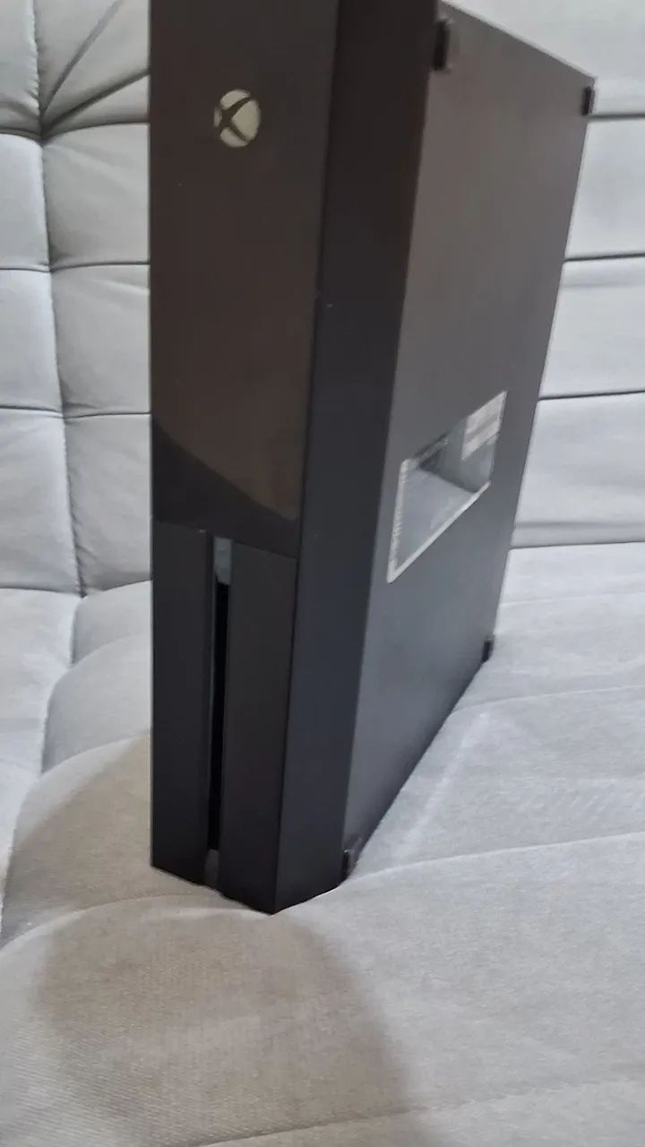 Xbox One fat 