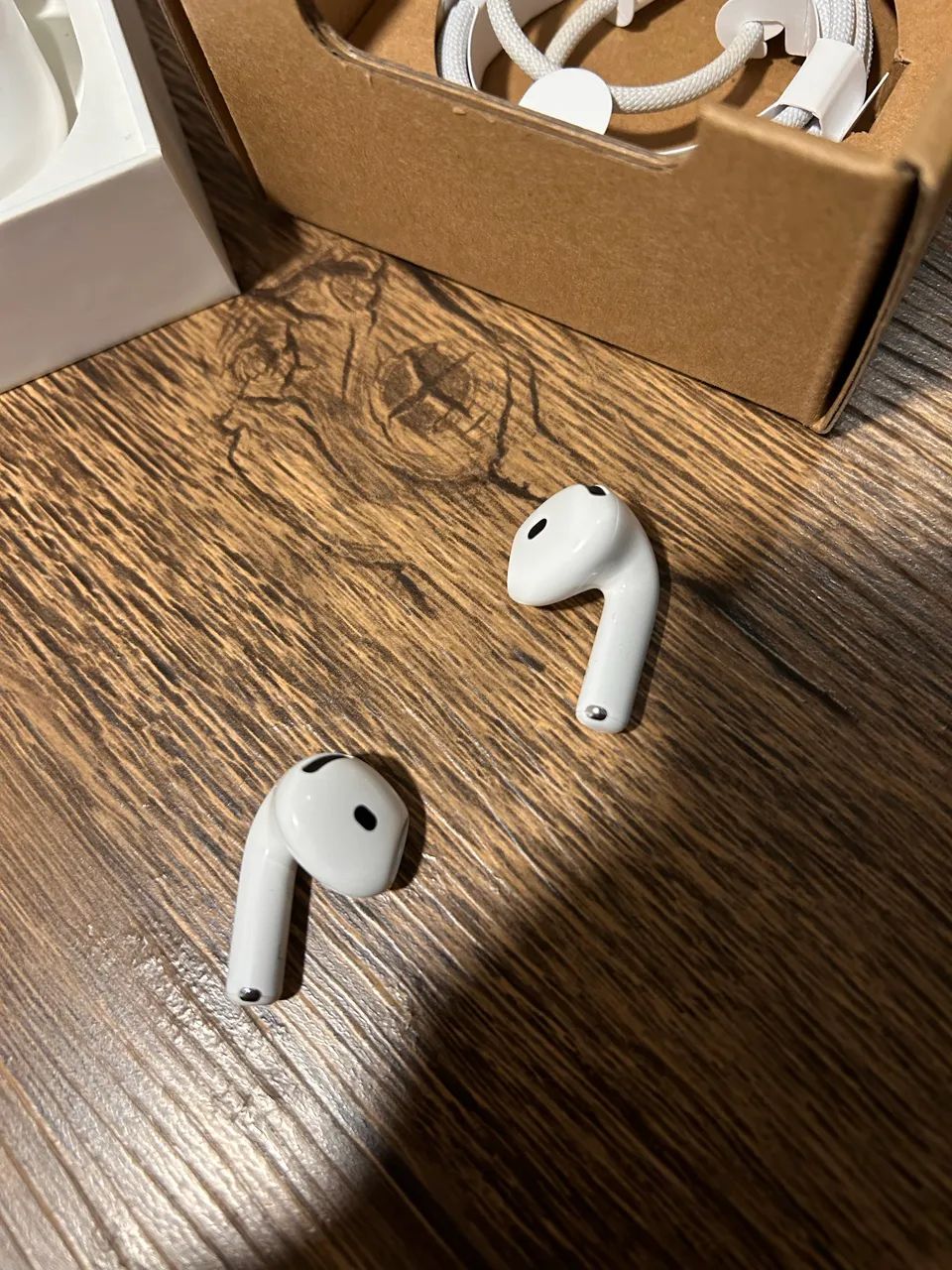 AirPods 4 com Cancelamento de Ruído (ANC) - Original Apple - Foto 4
