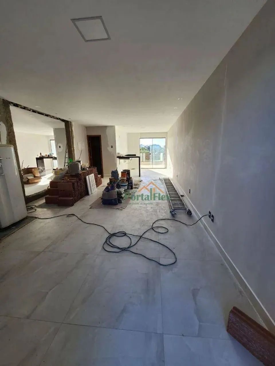 Casa com 3 dormitórios à venda, 205 m² por R$ 1.200.000,00 - Morada de Laranjeiras - Serra - Foto 2