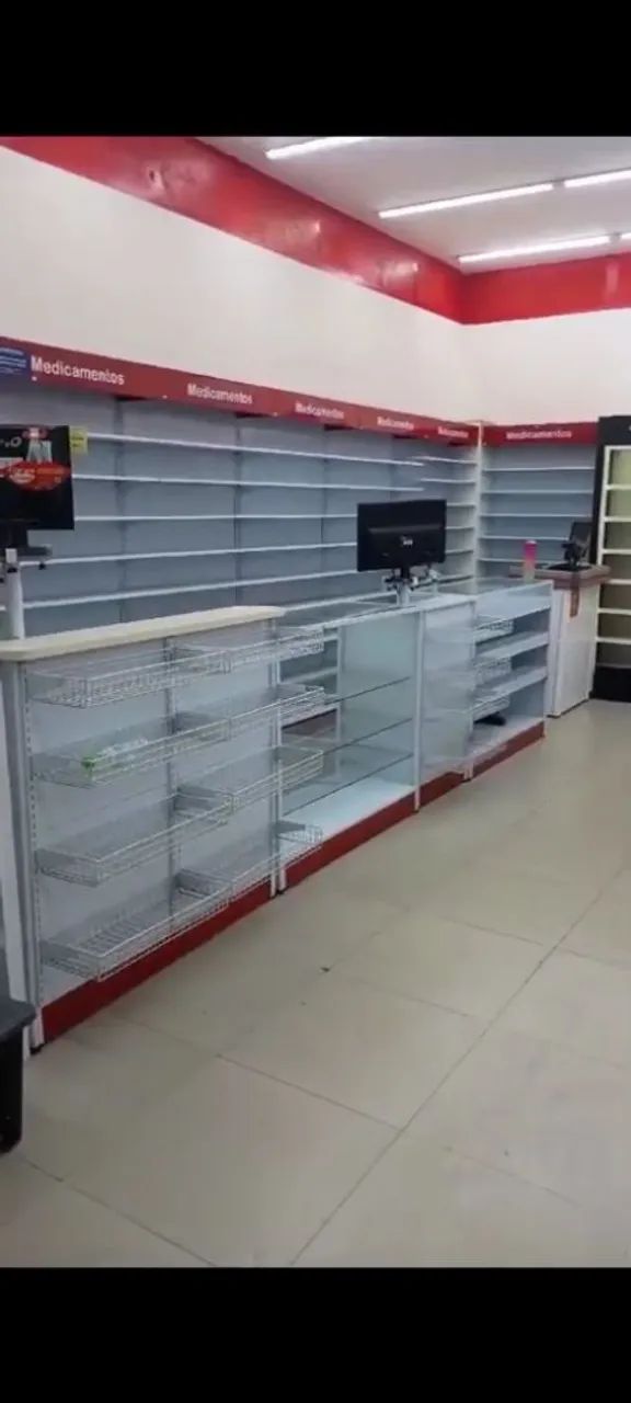 Gôndolas/ Prateleiras para loja - Foto 6