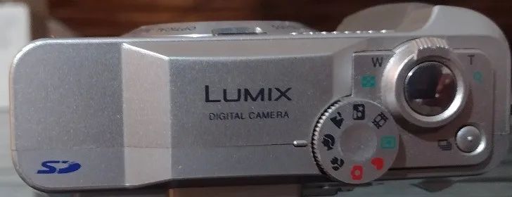 ★Lumix DMC-LC-33 Câmera digital Panasonic Lumix Modelo DMC-LC 33 - 3,2 MP com zoom