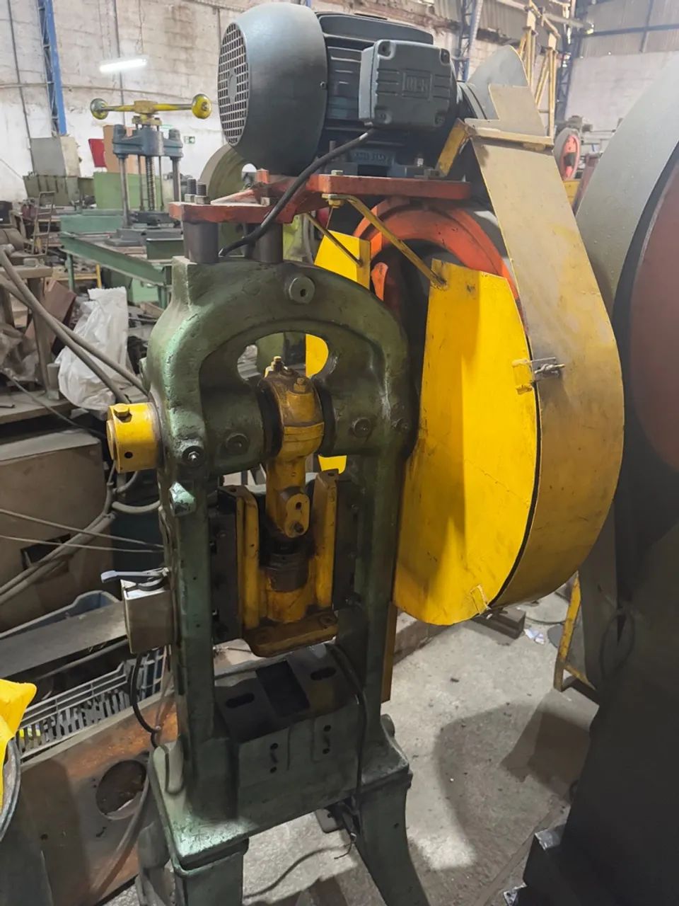 Prensa Excêntrica Automática 8 toneladas - Foto 5