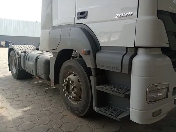 MB Axor 2036 4x2 ano 2021 automático - Foto 5
