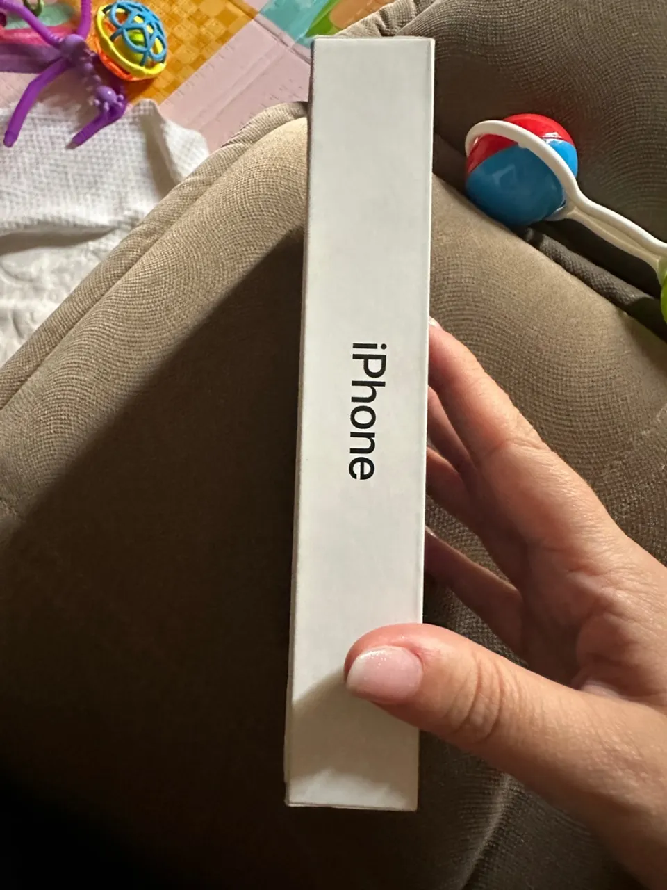 iPhone - Novo na caixa