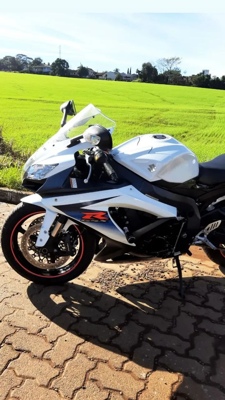 GSX-R 750 2013 SRAD com 18mil km - Foto 4