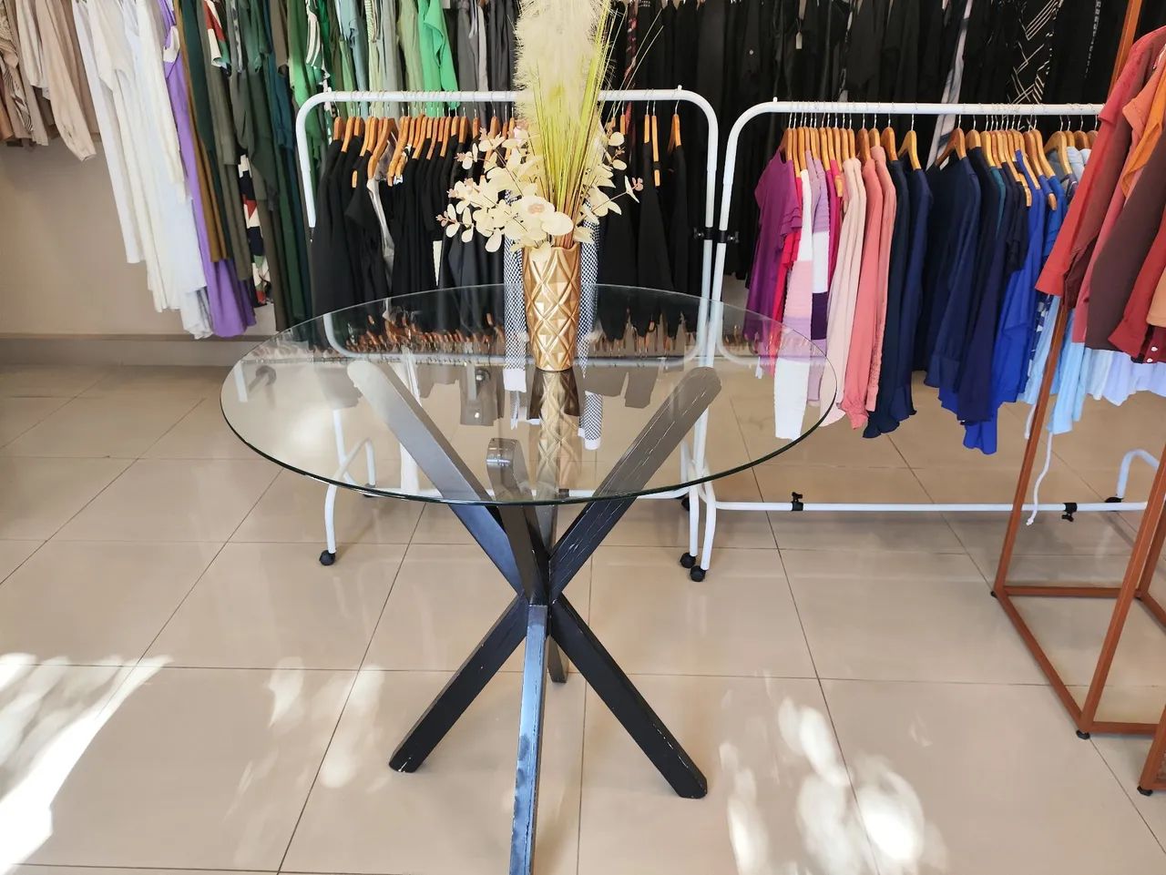 Mesa de centro com design moderno - Foto 2