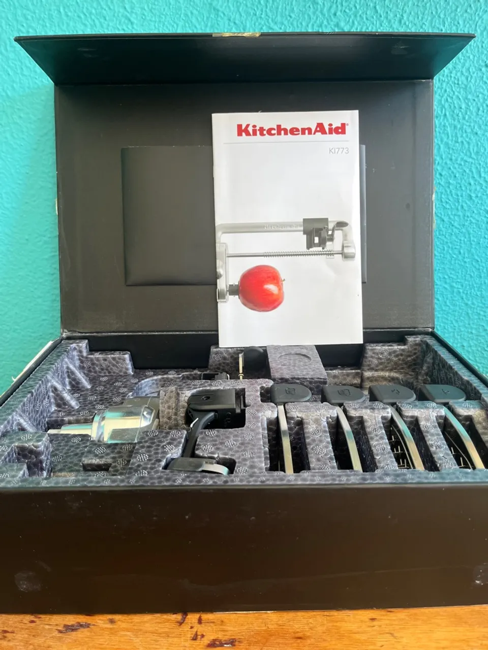 Kit KitchenAid KI773 - Descascador de Frutas e Legumes