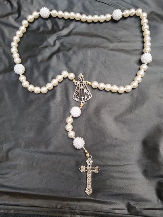 Terços Rosários de pérolas brancas e azuis com crucifixo - Foto 2