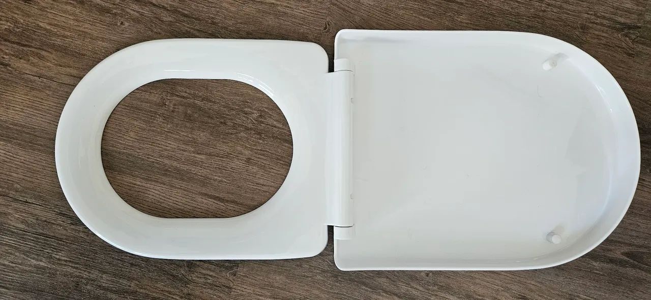 New White Toilet Seat64739361404545122