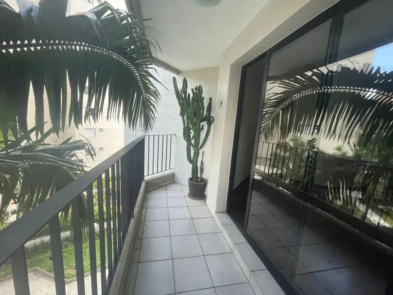 Apartamento alugar no Morumbi - 3 dormitórios. FL56