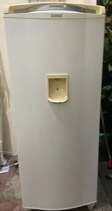 Geladeira Consul frostfree 