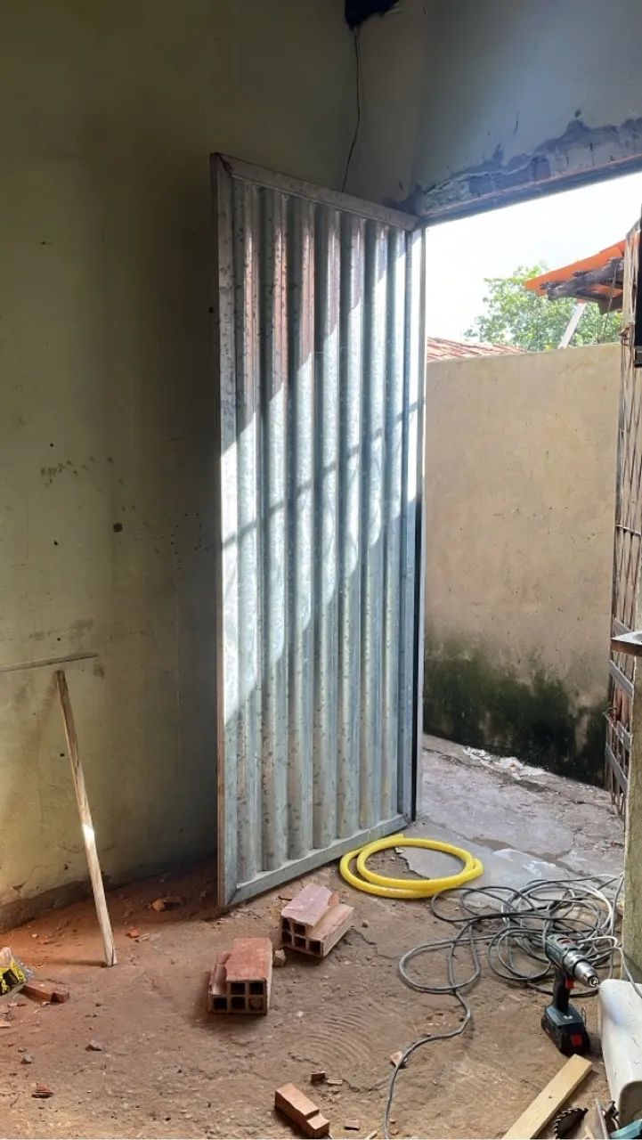 Porta de chapa galvanizada 