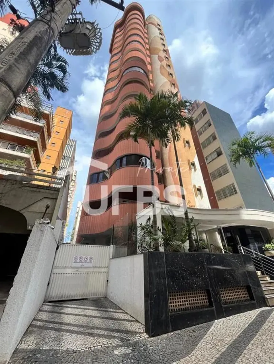 Apartamento com 3 quartos à venda no Setor Bueno - Praça da T-25