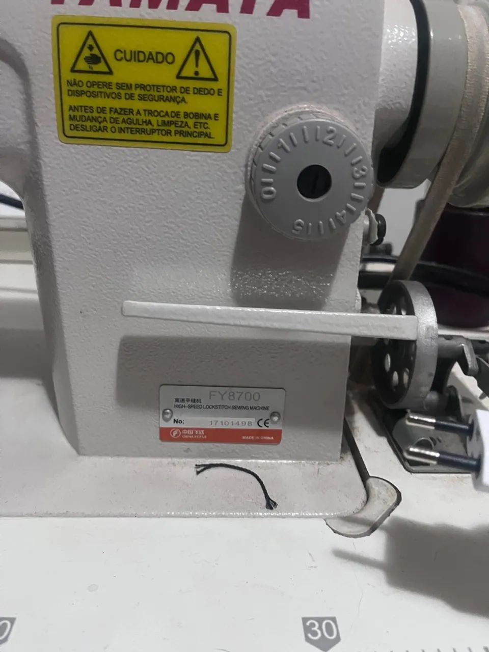 Máquina Reta Yamata FY8700 - Foto 2