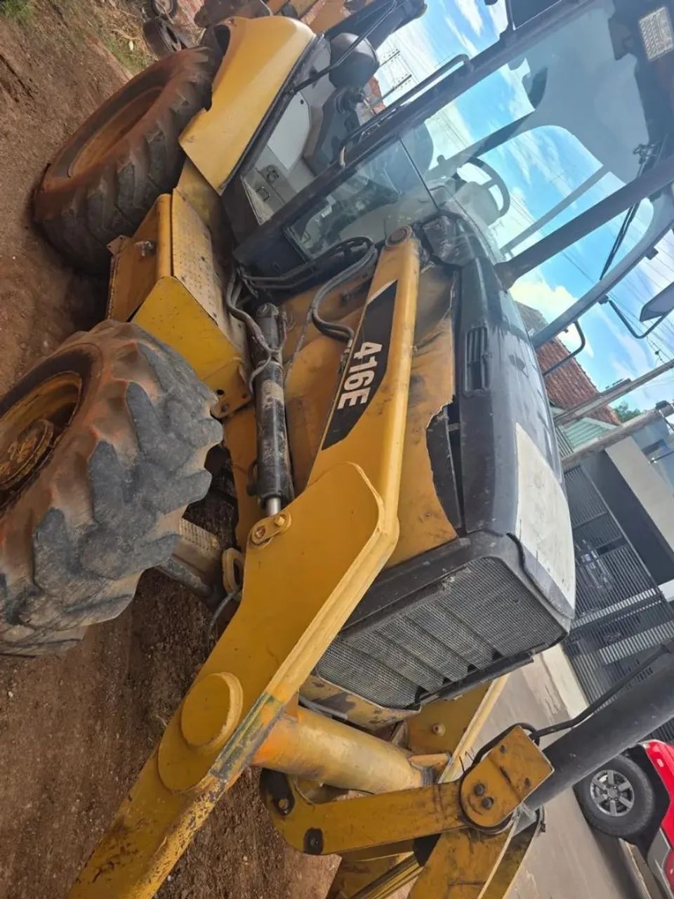 Retroescavadeira Caterpillar 416E ano 2014, traçada 4x4, toda operacional - Foto 5