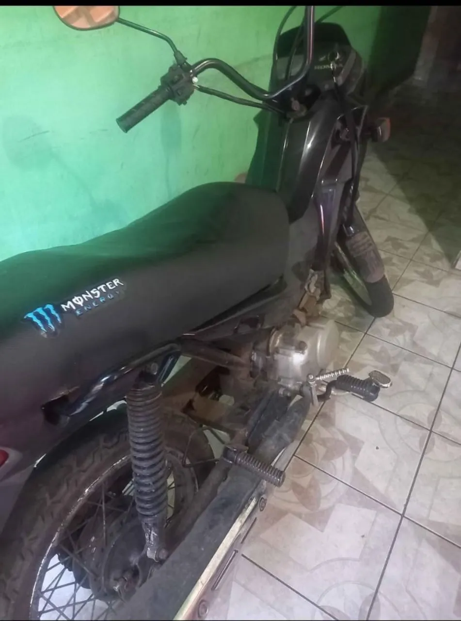 Vendo Honda pop 100 ano 2008