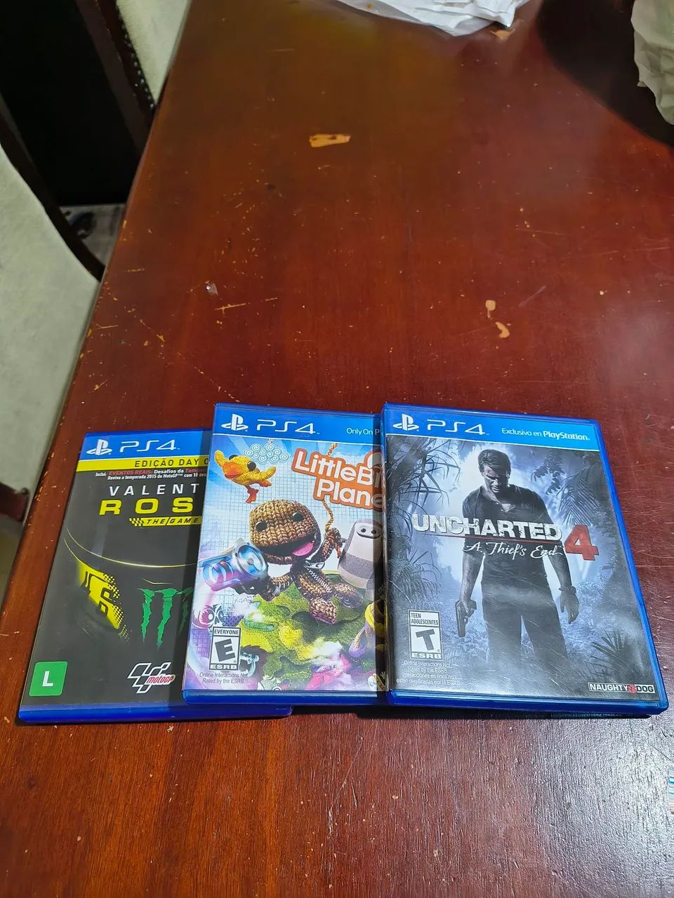 Vendo  Jogos de PS4 
