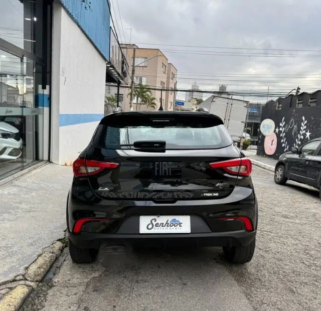 Fiat Argo 1.8 Trekking Automático Preto Ano 2021 - Foto 4