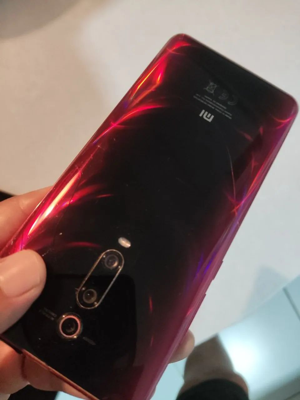 Xiaomi Mi 9T - 128g / câmera retrátil  + carregador original  - Foto 3