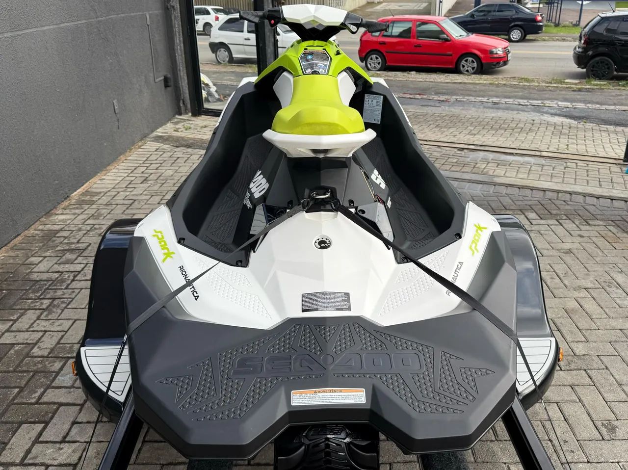 Jet ski spark ano 2024 com apenas 4 horas de uso  - Foto 8