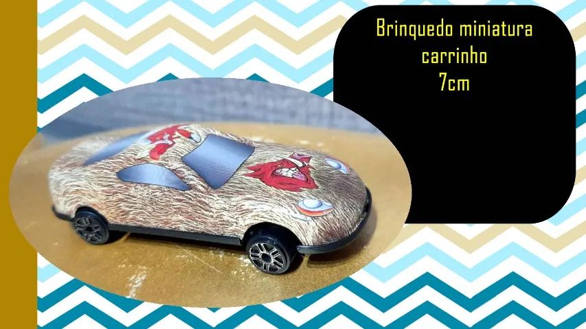 Brinquedo miniatura carrinho