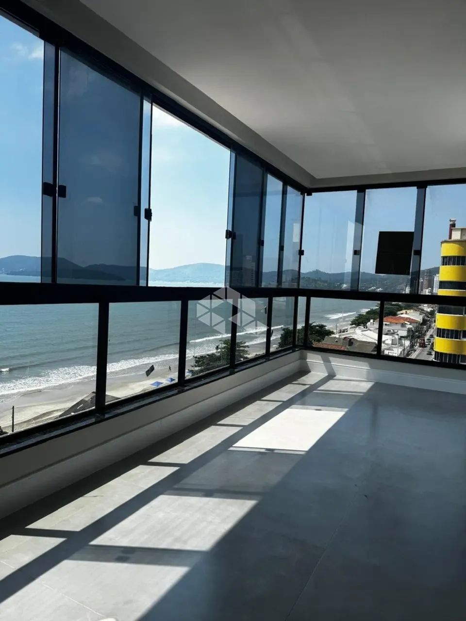 APARTAMENTO COM 3 SUÍTES FRENTE MAR NO PEREQUÊ EM PORTO BELO - Foto 12