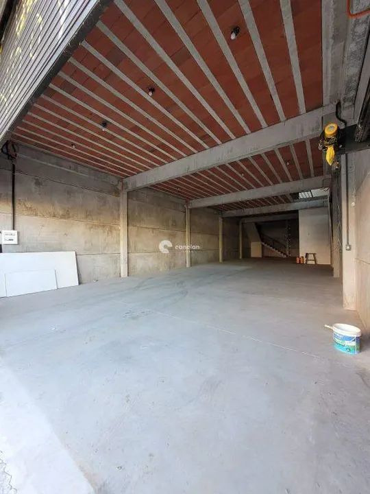Pavilhão Comercial de 400m² para Aluguel - Foto 4